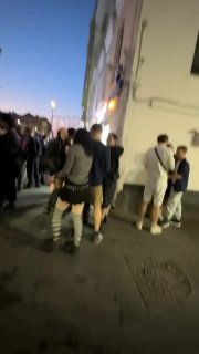 Скандал в Москве: Драка девушек из-за парня закончилась эксцессами