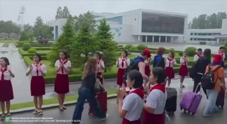 Российские школьники отдыхают в лагерях Северной Кореи